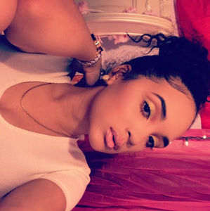 Meet your Posher, Irianna